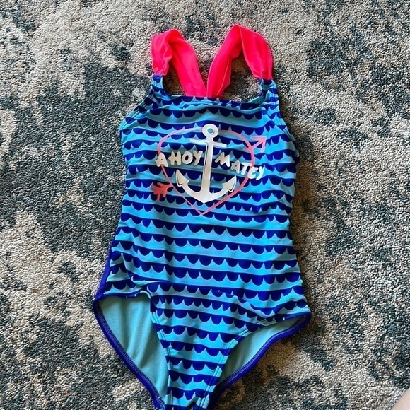 GIRLS swimsuit size Small 6/6x - Picture 1 of 2